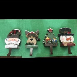 4pk Christmas characters stocking holder